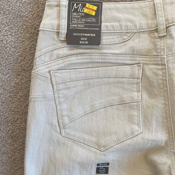 Denver Hayes “Curve Tech” Mid Rise Mia Size 8 x 32 New W Tags - Picture 5 of 7